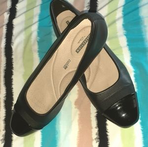 CLARKS JULIET MONTE SLIP ON SHOES